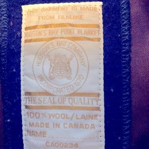 Winter coat hardly used 100% wool Hudson’s Bay point blanket made in Canada